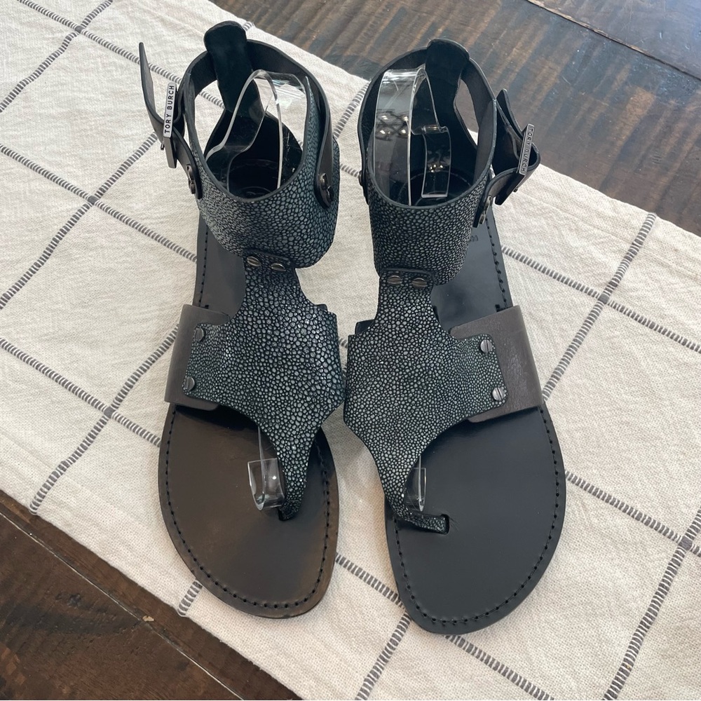 Tory Burch Tegan Stingray Leather Ankle Strap Sandal Size 9